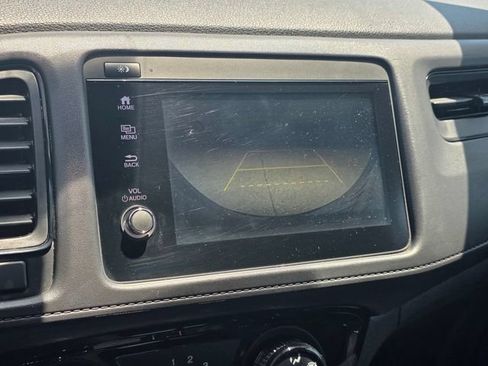 Used 2019 Honda HR-V Sport image 19