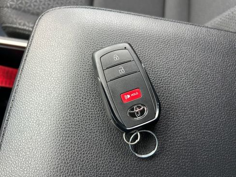 New 2026 Toyota 4Runner SR5 image 33