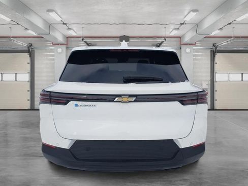 New 2026 Chevrolet Equinox EV LT FWD image 6
