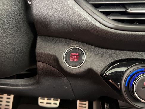 Used 2023 Kia Forte GT-Line w/ GT-Line Premium Package image 27