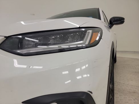 Used 2024 Honda HR-V Sport image 9