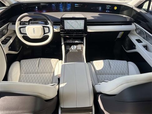 New 2026 Lincoln Nautilus Black Label image 16