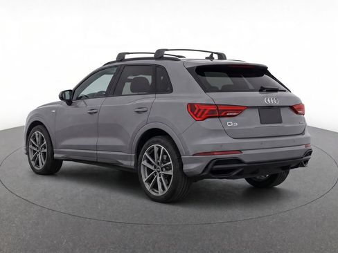 Used 2024 Audi Q3 2.0T Premium AWD/4WD image 3