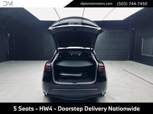 Used 2024 Tesla Model Y Performance AWD/4WD image 41