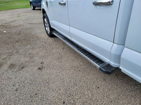 Used 2021 Ford F150 Lariat w/ Equipment Group 502A High image 12