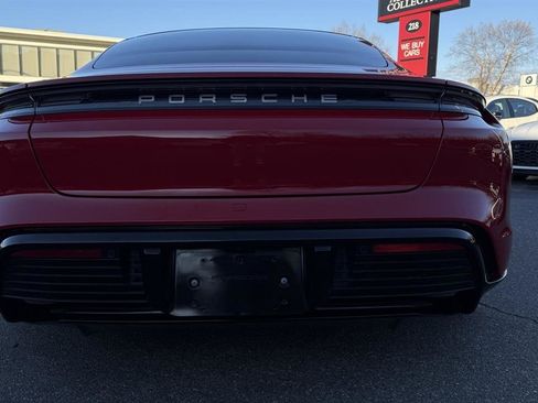 Used 2021 Porsche Taycan 4S image 22