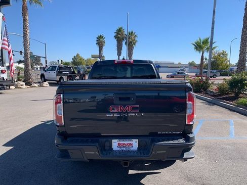 Used 2021 GMC Canyon Denali image 3