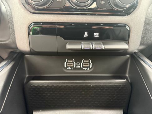 Certified 2024 RAM 1500 Laramie image 21