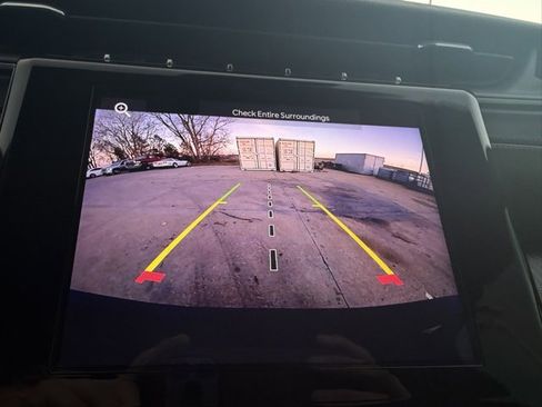 Used 2023 Jeep Grand Cherokee L Laredo image 25