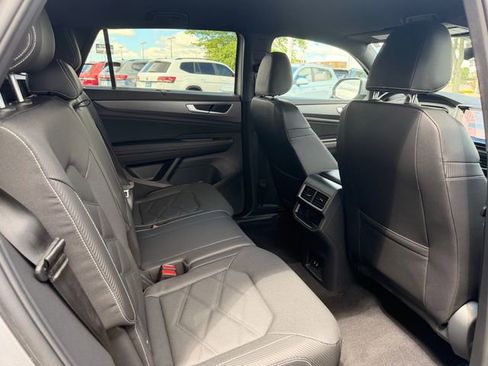 Certified 2026 Volkswagen Atlas Cross Sport SE AWD/4WD image 20