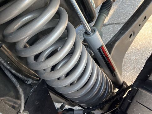 Used 2026 Ford F250 Lariat w/ Black Appearance Package image 36