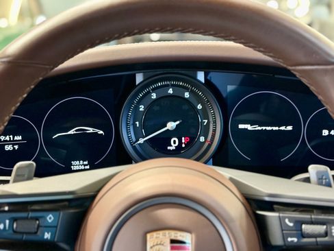 Used 2020 Porsche 911 Carrera 4S image 46