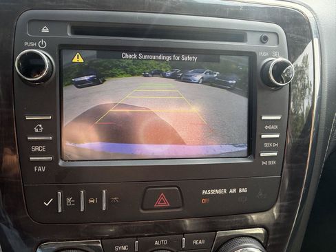 Used 2015 Buick Enclave Leather w/ Trailering Package AWD/4WD image 18