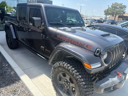 Used 2022 Jeep Gladiator Mojave w/ LED Lighting Group AWD/4WD image 2