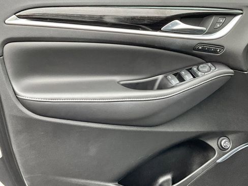 Used 2019 Buick Enclave Avenir AWD/4WD image 34