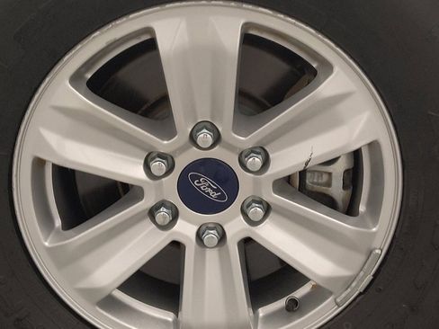Used 2018 Ford F150 XL w/ Equipment Group 101A Mid AWD/4WD image 31