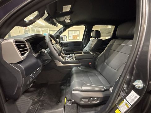 New 2026 Toyota Tundra SR5 image 18