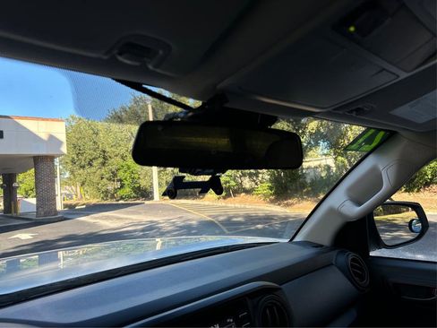 Used 2021 Toyota Tacoma SR image 13