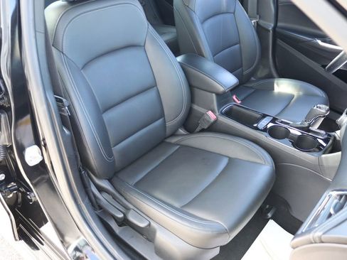 Used 2019 Chevrolet Cruze Premier w/ Sun And Sound Package image 19