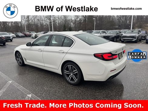 Used 2022 BMW 530i xDrive w/ Convenience Package image 3