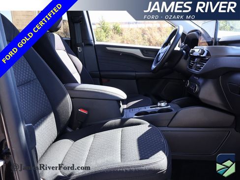 Certified 2025 Ford Escape Active image 9