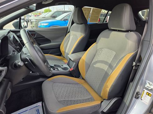 Used 2024 Subaru Crosstrek 2.5i Sport w/ Crosstrek Mirror Package AWD/4WD image 16