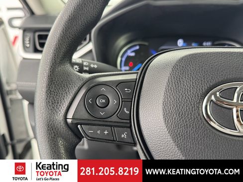 Certified 2025 Toyota RAV4 XLE AWD/4WD image 28