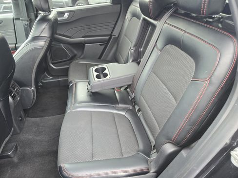Used 2025 Ford Escape ST-Line FWD image 27