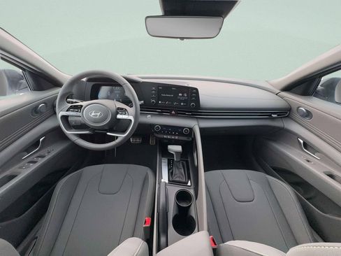 New 2026 Hyundai Elantra Sport FWD image 13