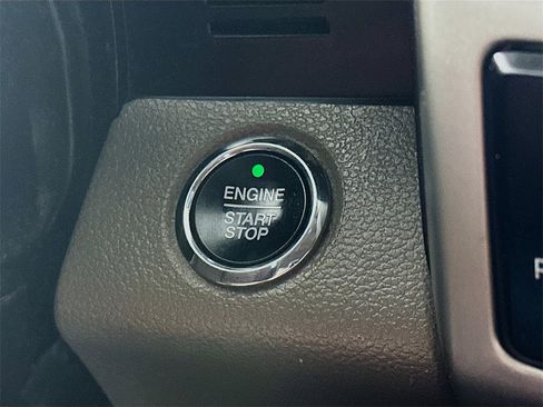 Used 2019 Ford F150 Lariat image 27