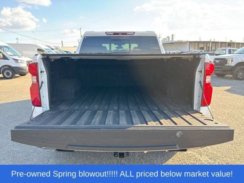 Used 2019 Chevrolet Silverado 1500 LTZ w/ Technology Package AWD/4WD image 16