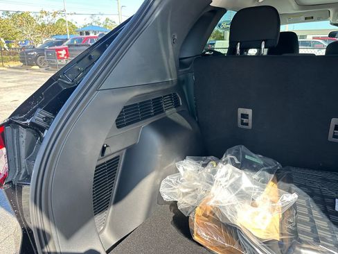 New 2025 Ford Escape Active w/ Tech Pack #1 image 39