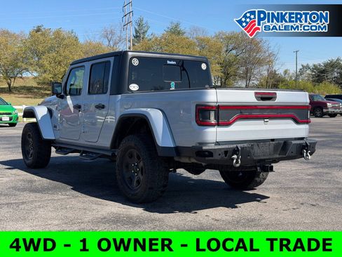 Used 2023 Jeep Gladiator Mojave w/ Cold Weather Group image 3