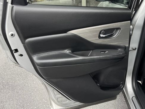 Used 2017 Nissan Murano SV w/ Premium Package image 45