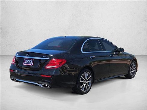 Used 2019 Mercedes-Benz E 450 4MATIC Sedan image 5