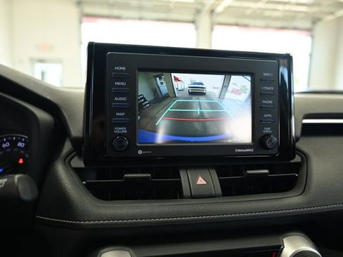 Used 2020 Toyota RAV4 LE w/ All Weather Liner Package AWD/4WD image 17