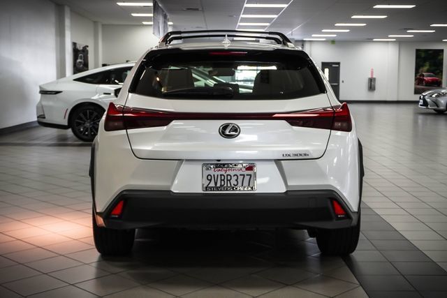 Certified 2025 Lexus UX 300h FWD w/ Accessory Package (Z2) image 7