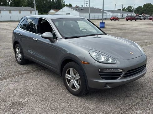 Used 2011 Porsche Cayenne S AWD/4WD image 12
