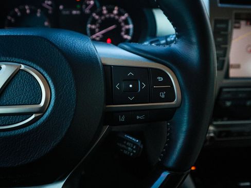 Used 2020 Lexus GX 460 Luxury image 20