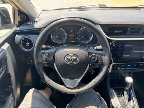 Used 2018 Toyota Corolla XSE w/ Body Protection Package FWD image 19