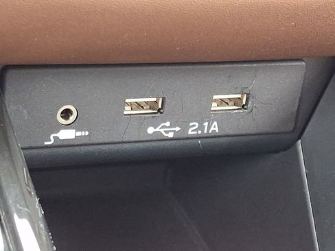 Used 2021 Subaru Outback Touring XT image 25