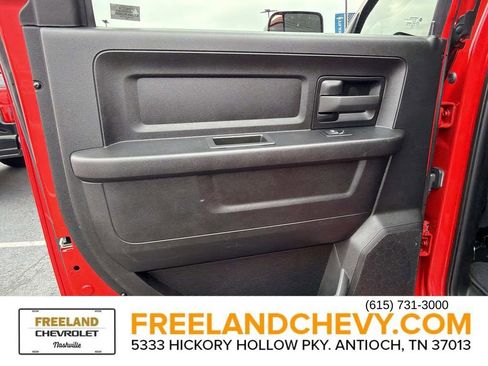 Used 2022 RAM 2500 Tradesman w/ Safety Group image 16
