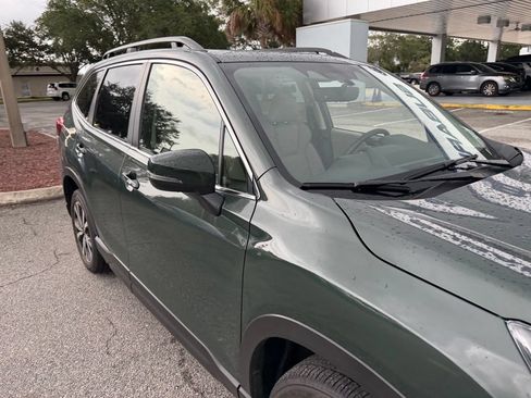 Used 2023 Subaru Forester Limited AWD/4WD image 15