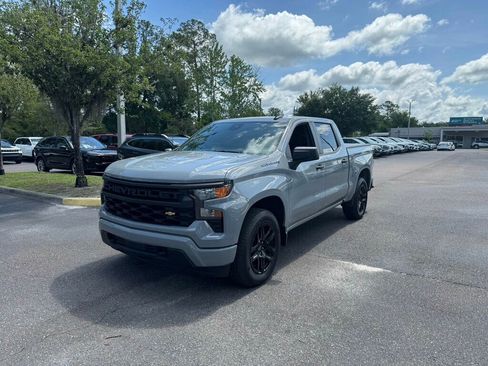 Used 2025 Chevrolet Silverado 1500 Custom AWD/4WD image 1