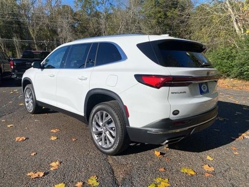 New 2026 Buick Enclave Preferred image 3