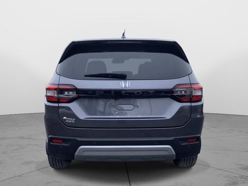 Used 2023 Honda Pilot EX-L image 4