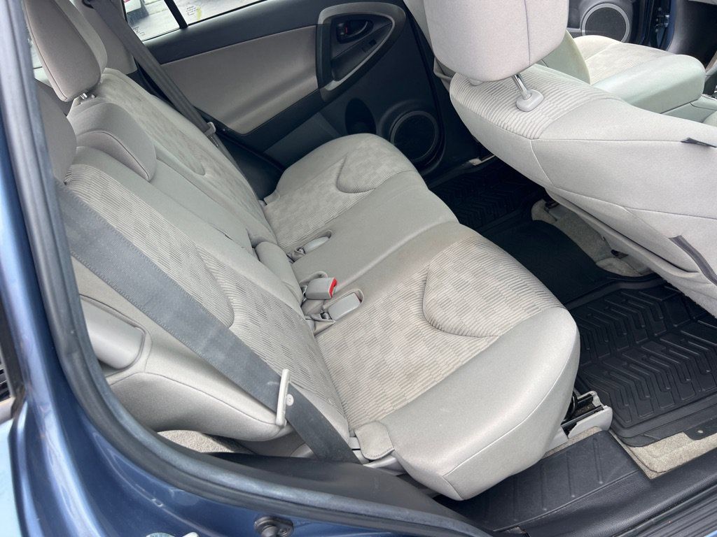 Used 2011 Toyota RAV4 2WD w/ Base L4 Extra Value Pkg image 15