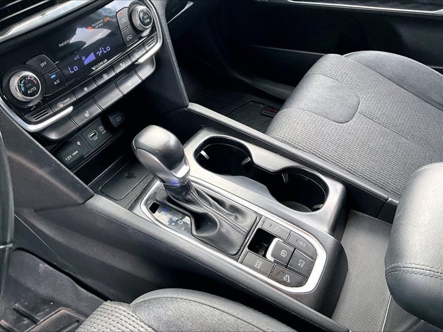 Used 2020 Hyundai Santa Fe SEL w/ Convenience Package AWD/4WD image 15