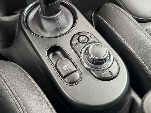 Used 2022 MINI Cooper SE image 36