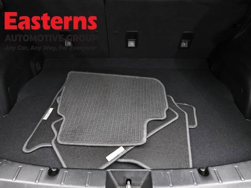 Used 2021 Subaru Crosstrek 2.0i Premium w/ Moonroof Package image 9